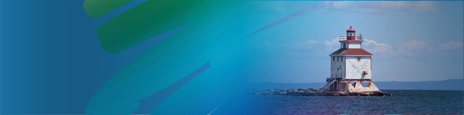 hero-image-of-thunder-bay's-main-lighthouse-in-the-marina-with-half-blue-and-lakehead-public-schools-logo